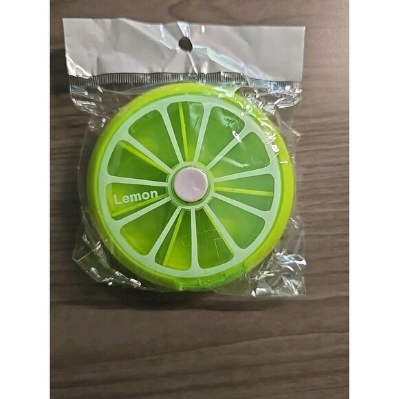 3 Pack Color Mini Pill Box Rotary Pill Box Fruit Shaped Plastic Pill Box - Picture 5 of 7